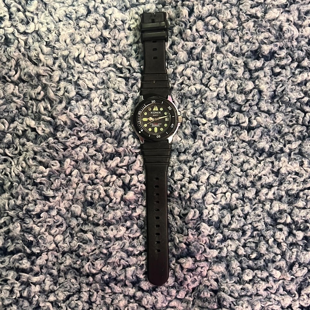 Professional divers Xonix watch (batteries not included)